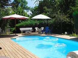 Holiday Home in St Cirgues de Malbert With Pool