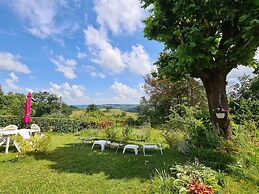 Holiday Home in St Cirgues de Malbert With Pool