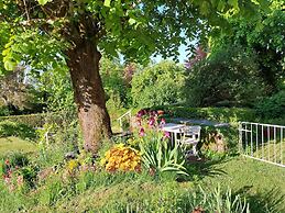 Holiday Home in St Cirgues de Malbert With Pool