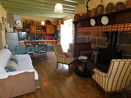 Holiday Home in St Cirgues de Malbert With Pool