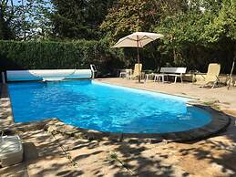 Holiday Home in St Cirgues de Malbert With Pool