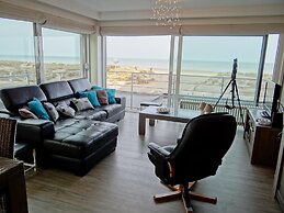 Nieuwpoort Beachfront Comfort