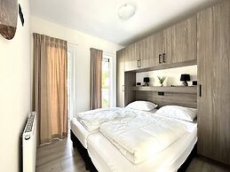 Beautiful Holiday Home With Terrace on the Veluwe