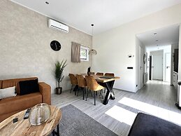 Beautiful Holiday Home With Terrace on the Veluwe