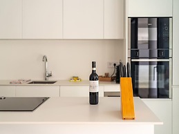 Nice Apartment With Private Garden, Pool