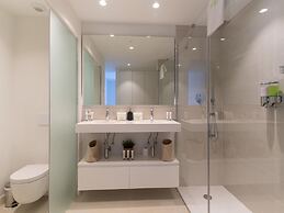 Nice Apartment With Private Garden, Pool