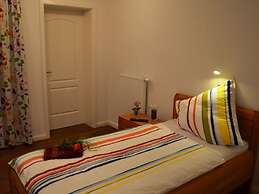 Siam Comfortable Holiday Residence