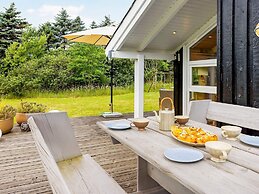 7 Person Holiday Home in Jerup