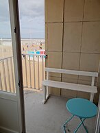 Apartment in Nieuwpoort Located Near the sea