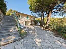 Beautiful Villa With Private Pool and Garden
