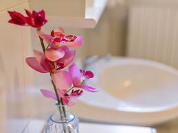 Beautiful Villa With Private Pool and Garden