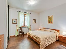 Beautiful Villa With Private Pool and Garden