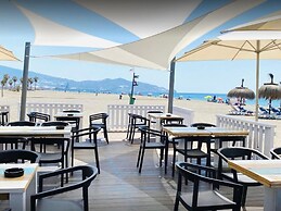 Spacious Apartment With 2 Terraces