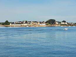 Studio on Etel Beach With Panoramic Views
