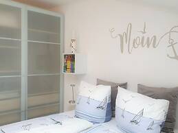 Rugenlust - With sea View / Home Office
