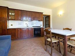 Spacious Apartment With Shared Pool