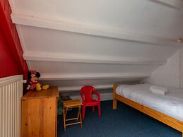 Attractive Holiday Home With Shared Pool