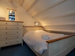 Attractive Holiday Home With Shared Pool