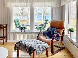 8 Person Holiday Home in Fagerhult-by Traum