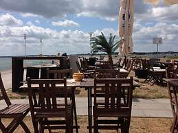 Pearl With sea View Comfortable Vacation Home