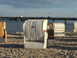 Pearl With sea View Comfortable Vacation Home