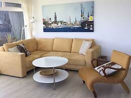 Pearl With sea View Comfortable Vacation Home