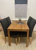 Amazing Holiday Home Near the Lake