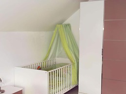 Holiday Home Frog Prince