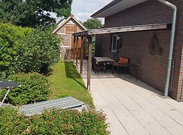 Holiday Home Frog Prince