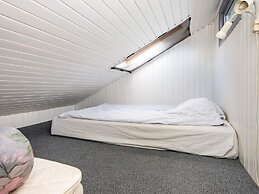 5 Person Holiday Home in Hemmet