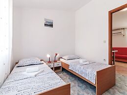 Apartments Hak - One Bedroom Apartment With Terrace and Sea View