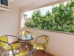 Apartments Hak - One Bedroom Apartment With Terrace and Sea View