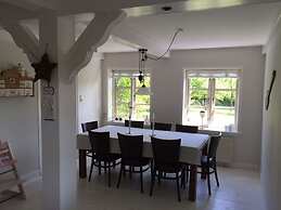 Appelhus Modern Retreat