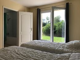 Peaceful Holiday Home With Pool at Les Forges