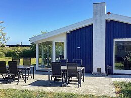 6 Person Holiday Home in Stubbekobing