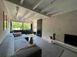 Modern Holiday Home in the Dunes