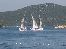 Apartments Paula - One Bedroom Apartment With Terrace 1