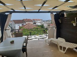 Apartments Paula - One Bedroom Apartment With Terrace 1