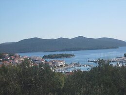 Apartments Paula - One Bedroom Apartment With Terrace 1