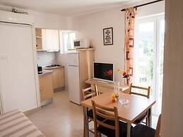 Apartments Paula - One Bedroom Apartment With Terrace 1