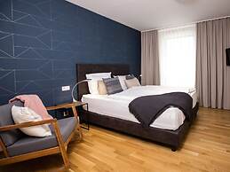 Santis Comfortable Holiday Residence