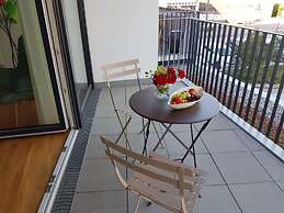 Santis Comfortable Holiday Residence