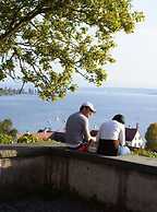 Santis Comfortable Holiday Residence