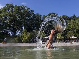 Santis Comfortable Holiday Residence