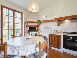 Spacious Holiday Home in Marciaga With Garden