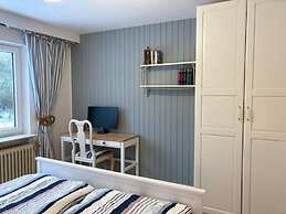 Fohr Huus Modern Retreat
