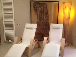 Apartment Deluxe Suite