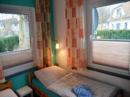 Relaxing Retreat by Poel Beach