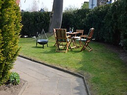 Relaxing Retreat by Poel Beach