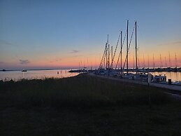 Relaxing Retreat by Poel Beach